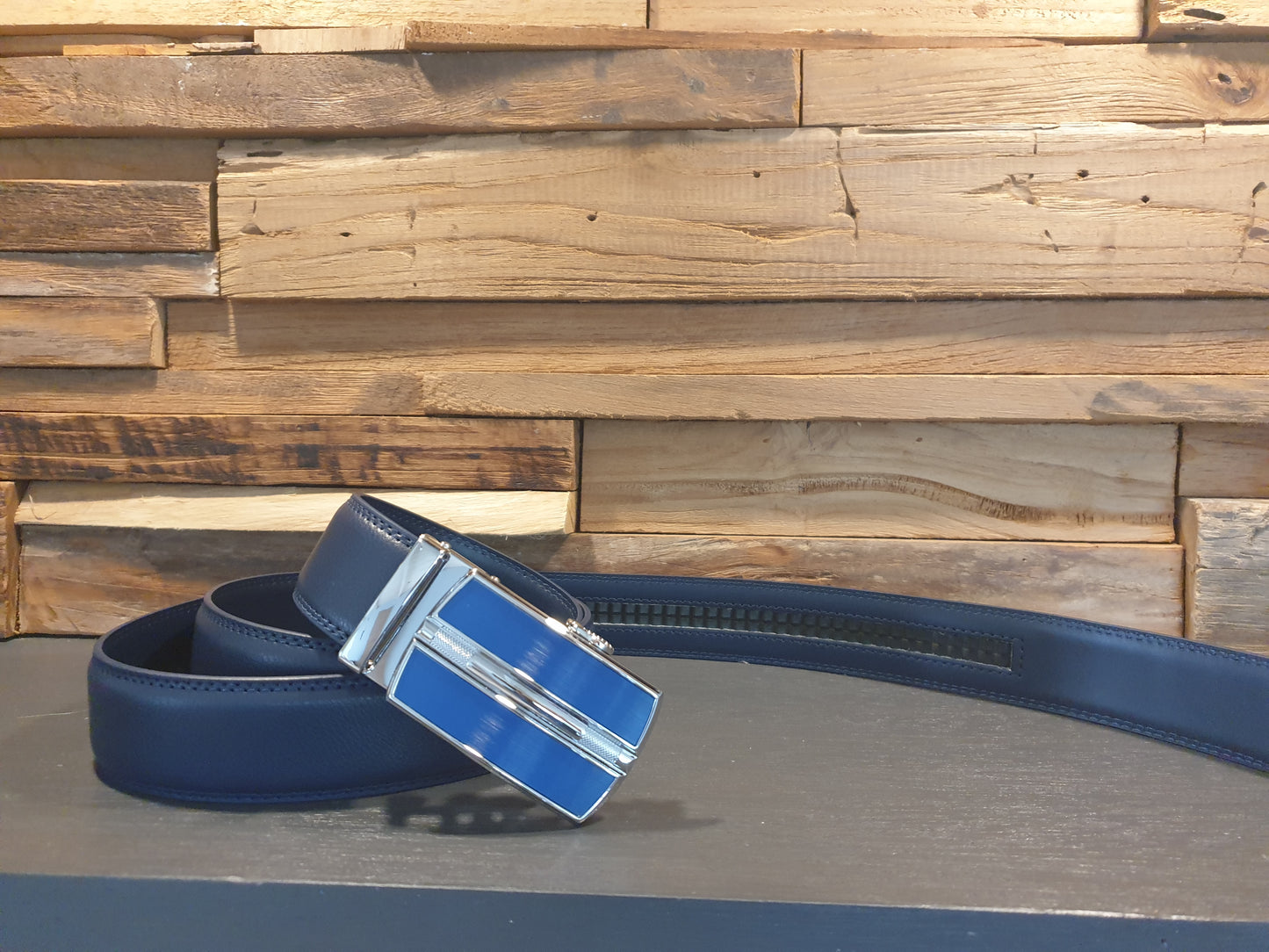 WooDuck - Model 3 - blue leather