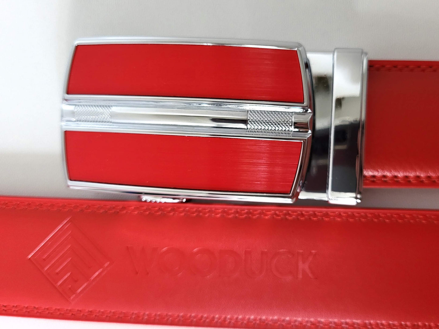 WooDuck - Model 5 - red leather