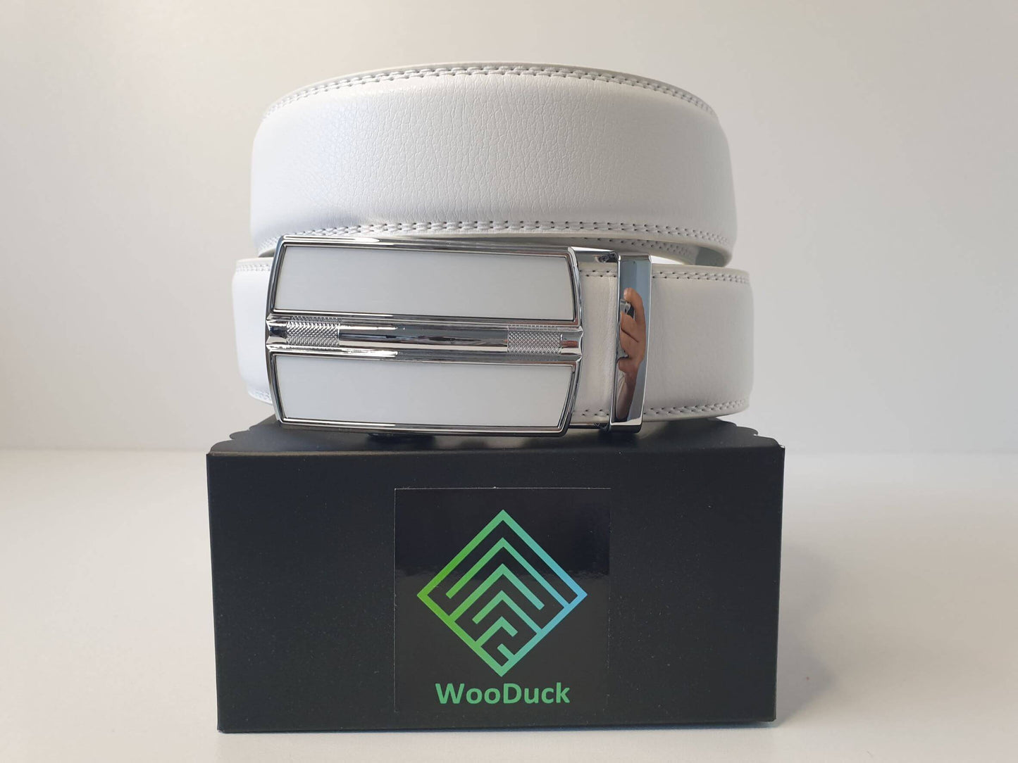 WooDuck - Model 7 - White leather